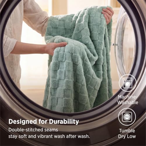 Bedsure GentleSoft Throw Blanket Checkered Fleece Blankets