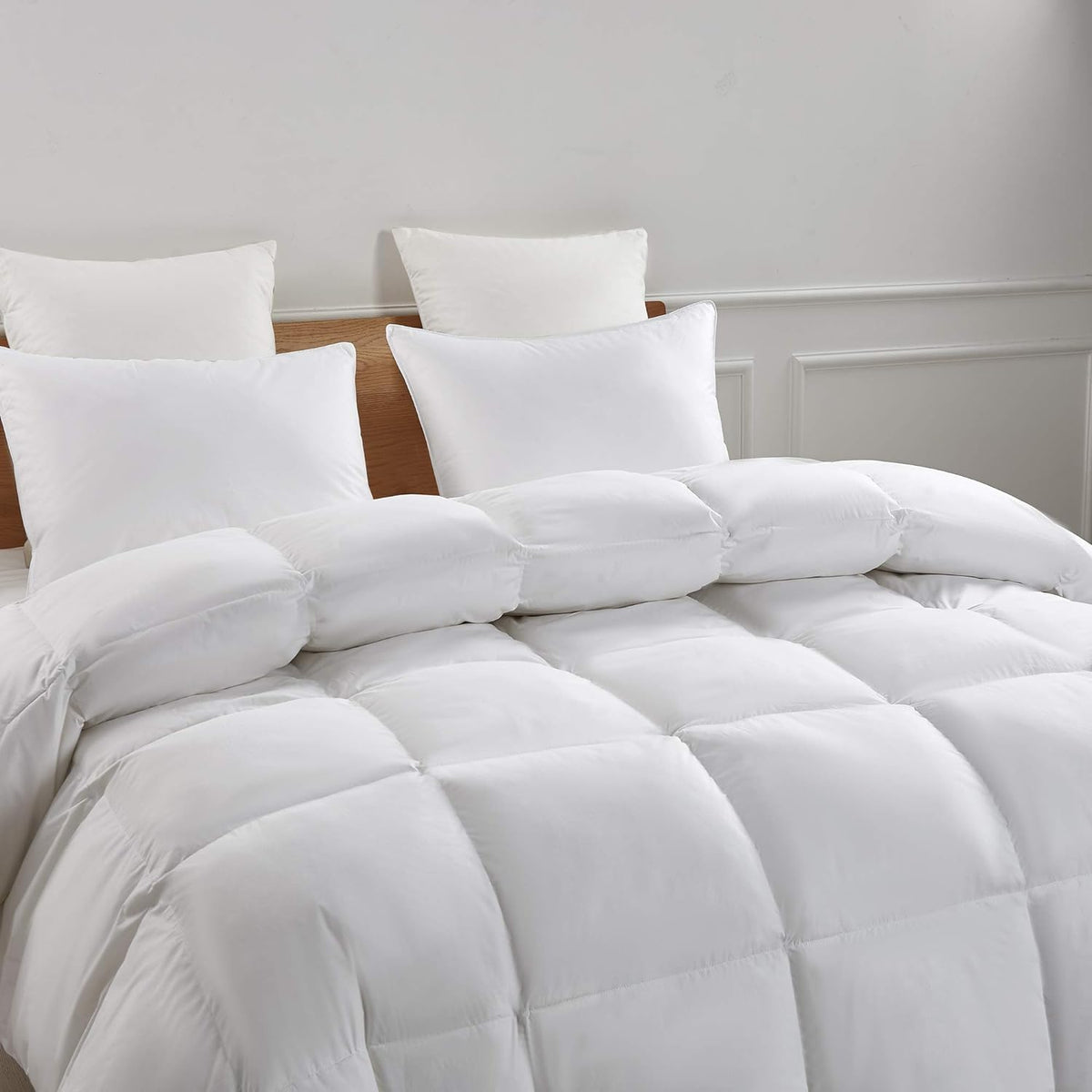Serta Goose Feather Down Fiber Cotton Comforter