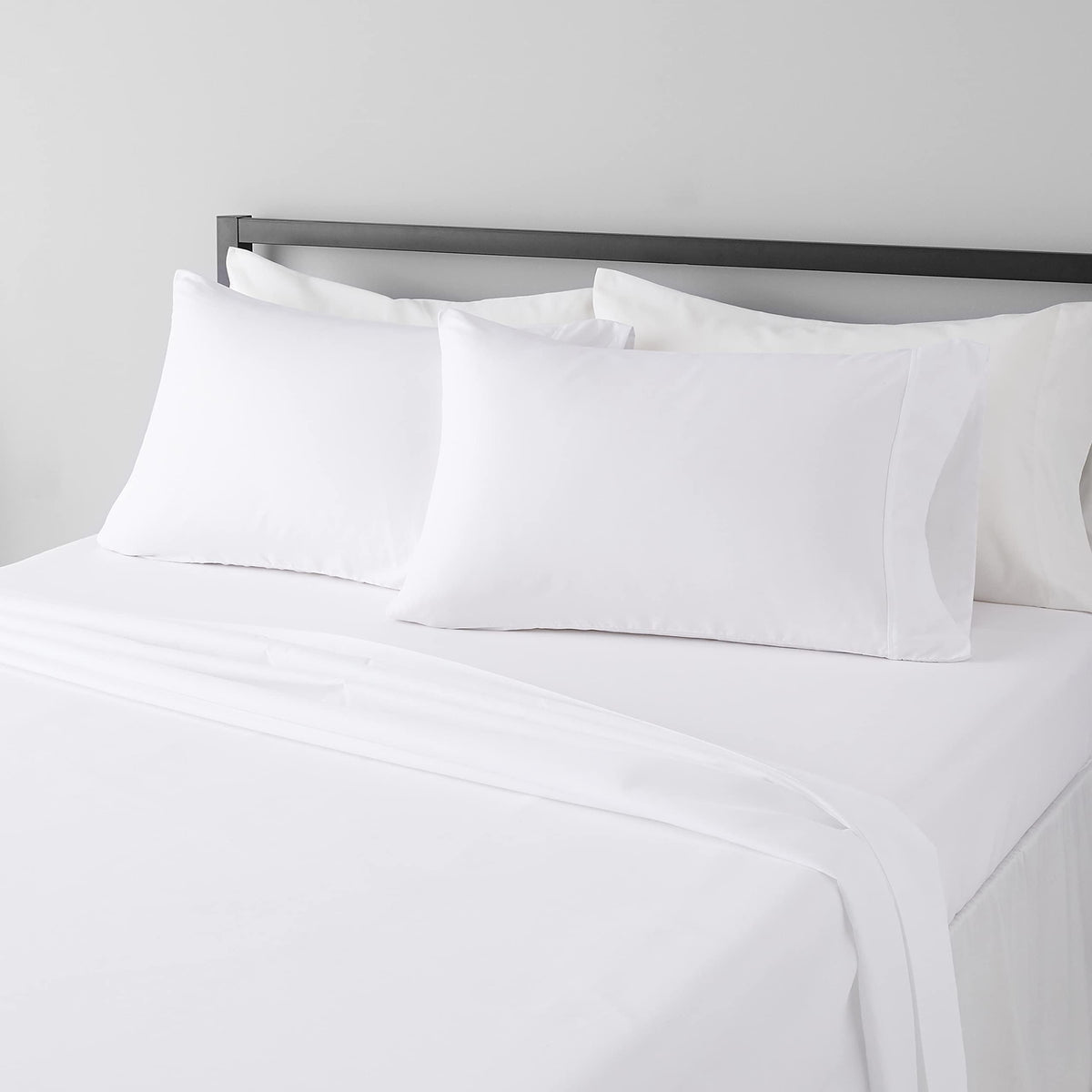 Amazon Basics Lightweight Super Soft Easy Care Microfiber 4-Piece Bed Sheet Set with 14-Inch Deep Pocket