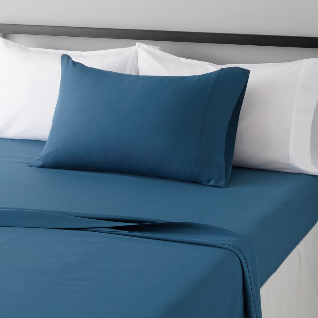 Amazon Basics Lightweight Super Soft Easy Care Microfiber 4-Piece Bed Sheet Set with 14-Inch Deep Pocket