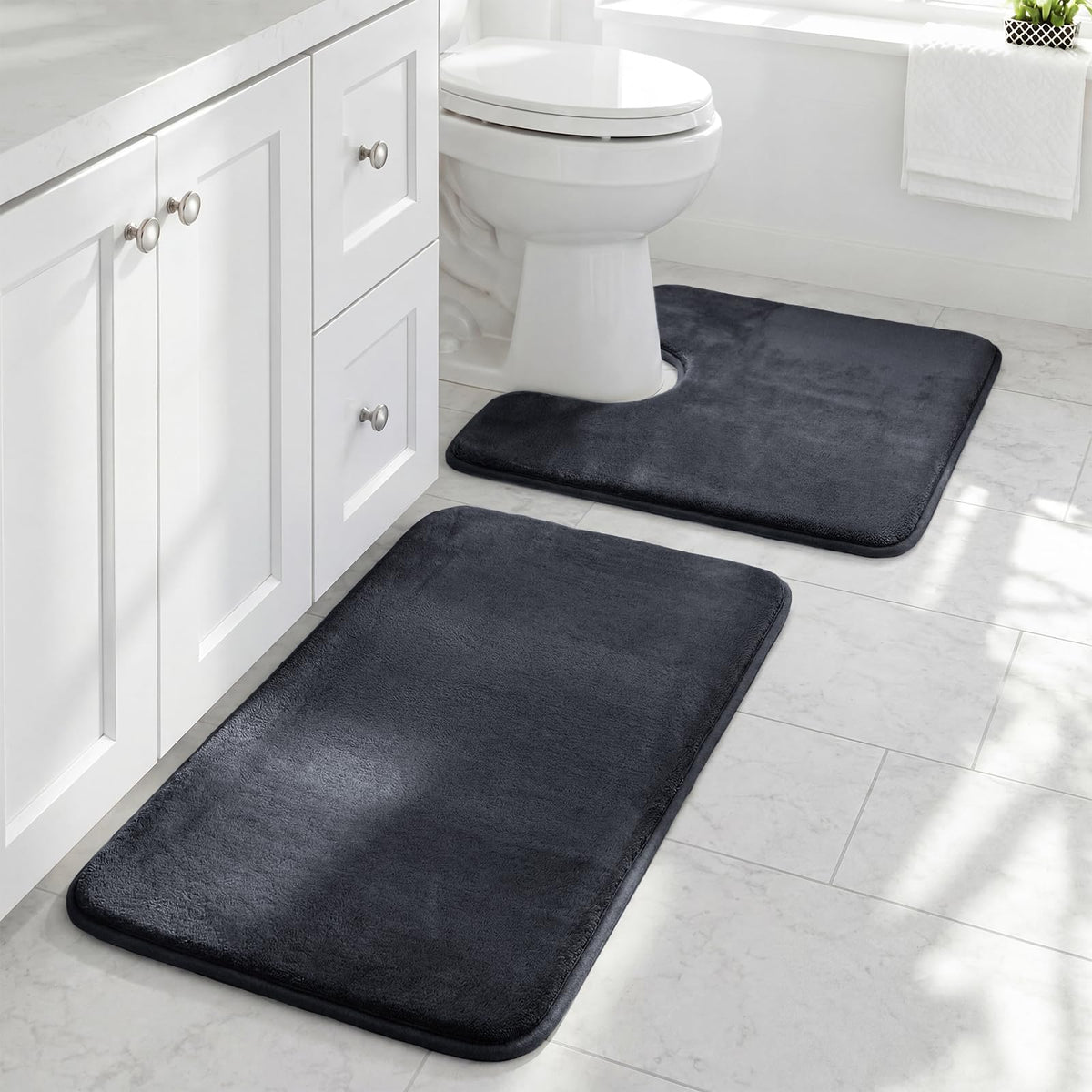 HUXMEYSON 3-Piece Soft Absorbent Non-Slip Bathroom Rug Set