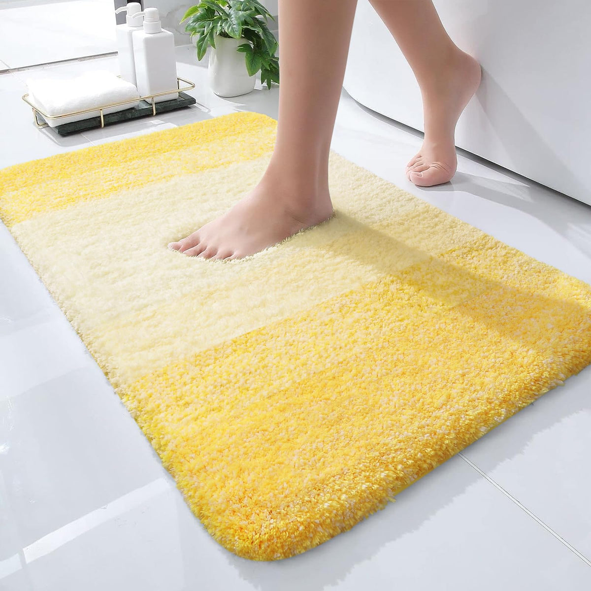 OLANLY Extra-Soft Absorbent Microfiber Bathroom Rug Mat