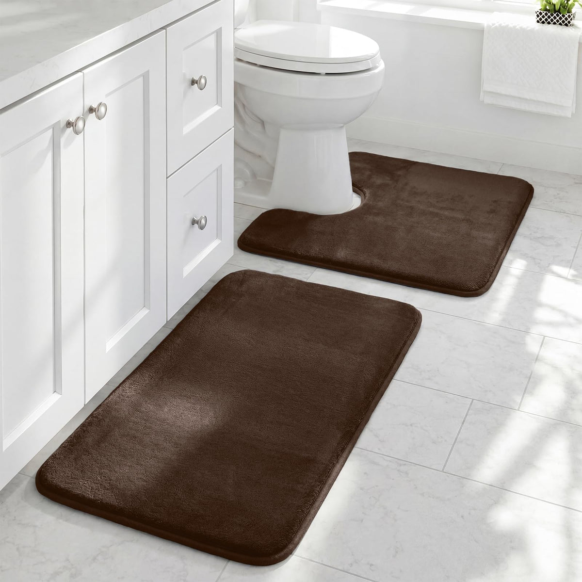 HUXMEYSON 3-Piece Soft Absorbent Non-Slip Bathroom Rug Set
