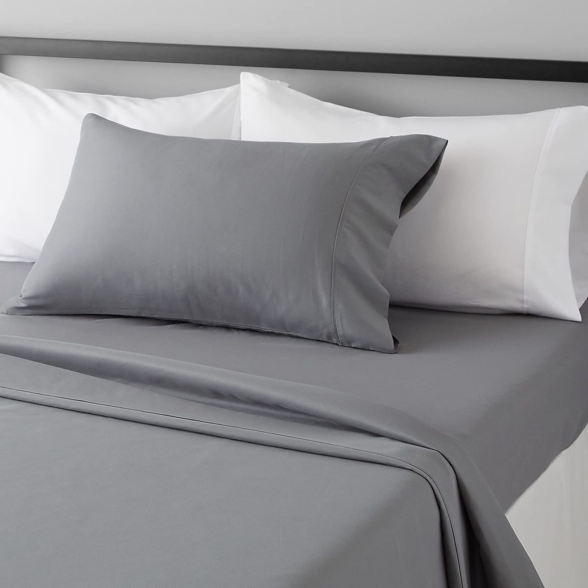 Amazon Basics Lightweight Super Soft Easy Care Microfiber 4-Piece Bed Sheet Set with 14-Inch Deep Pocket