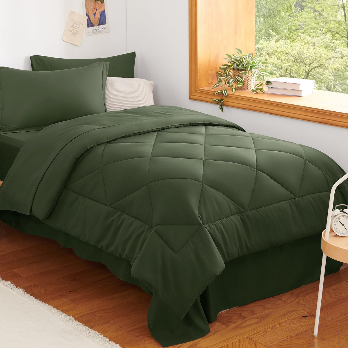 CozyLux Comforter Set, Down Alternative Bedding Set with Sheets, 5/7 Pieces