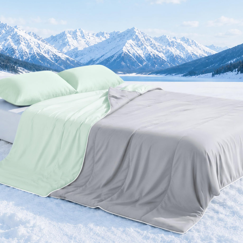 AQUZIN Lightweight Breathable Silky Cooling Comforter