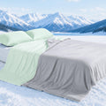 AQUZIN Lightweight Breathable Silky Cooling Comforter