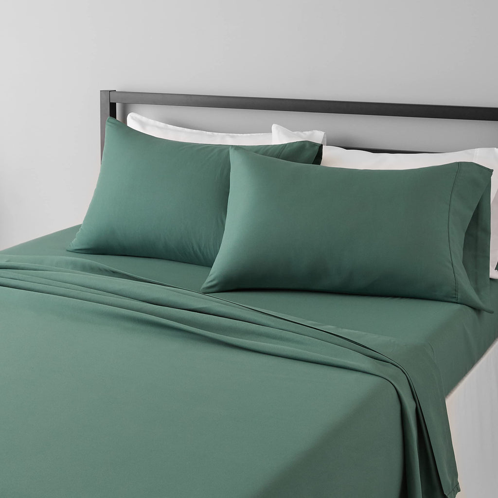 Amazon Basics Lightweight Super Soft Easy Care Microfiber 4-Piece Bed Sheet Set with 14-Inch Deep Pocket