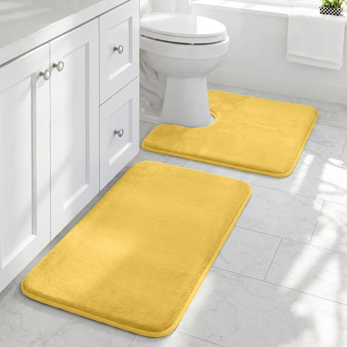 HUXMEYSON 3-Piece Soft Absorbent Non-Slip Bathroom Rug Set