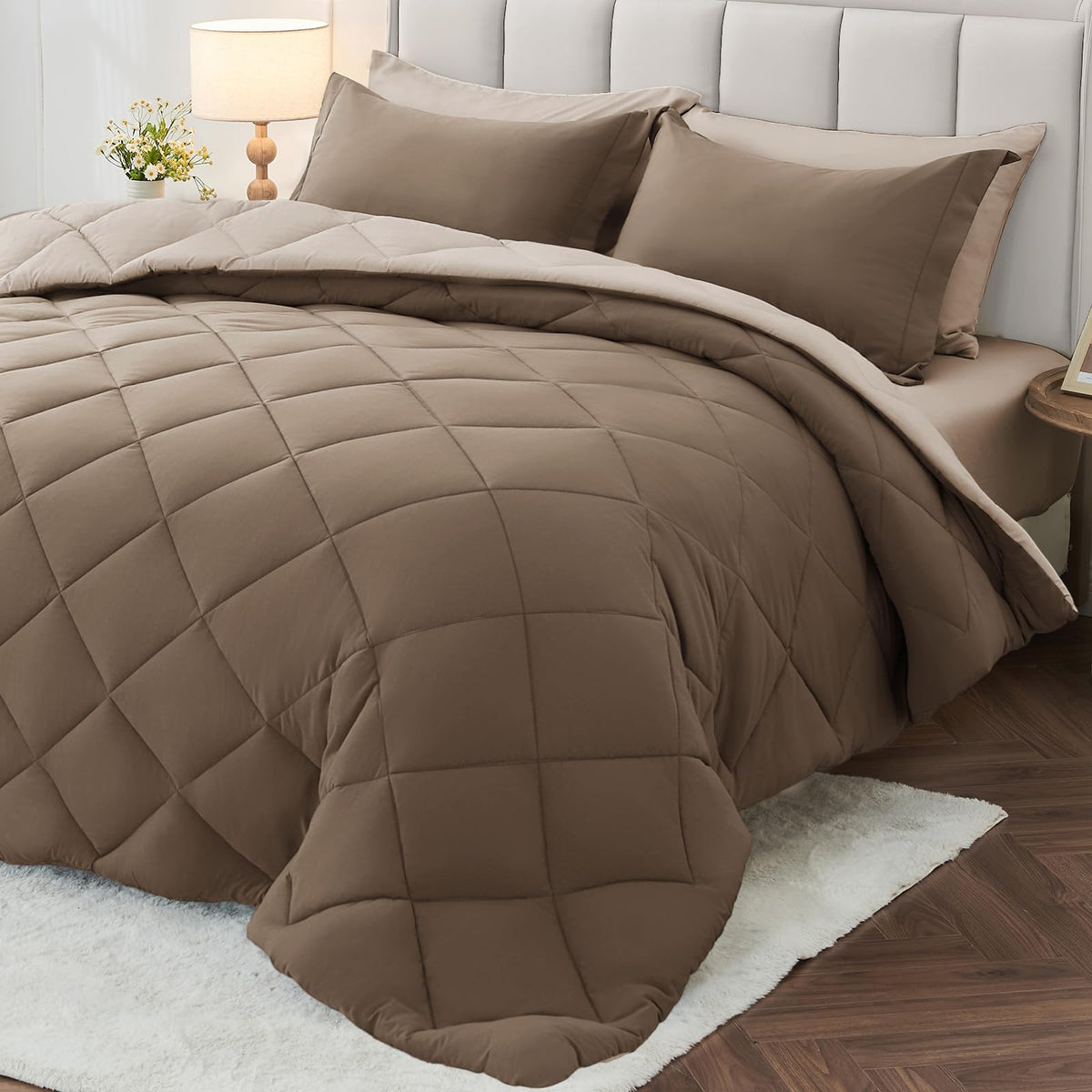 MUXHOMO 7 Pieces Comforter Set, Reversible Bed in a Bag for All Season, Bedding Set with Comforter, Flat Sheet, Fitted Sheet, Pillowcases & Shams