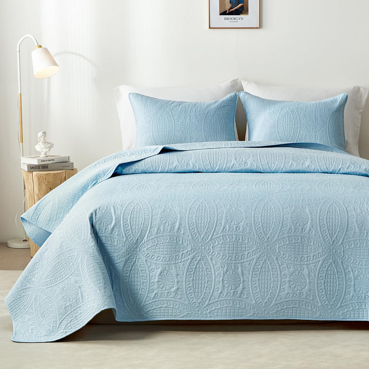 Akkialla Rose Floral Botanical All-Season Quilt Set