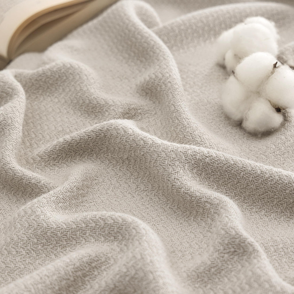 Bedsure 100% Cotton Blanket, Herringbone Weave