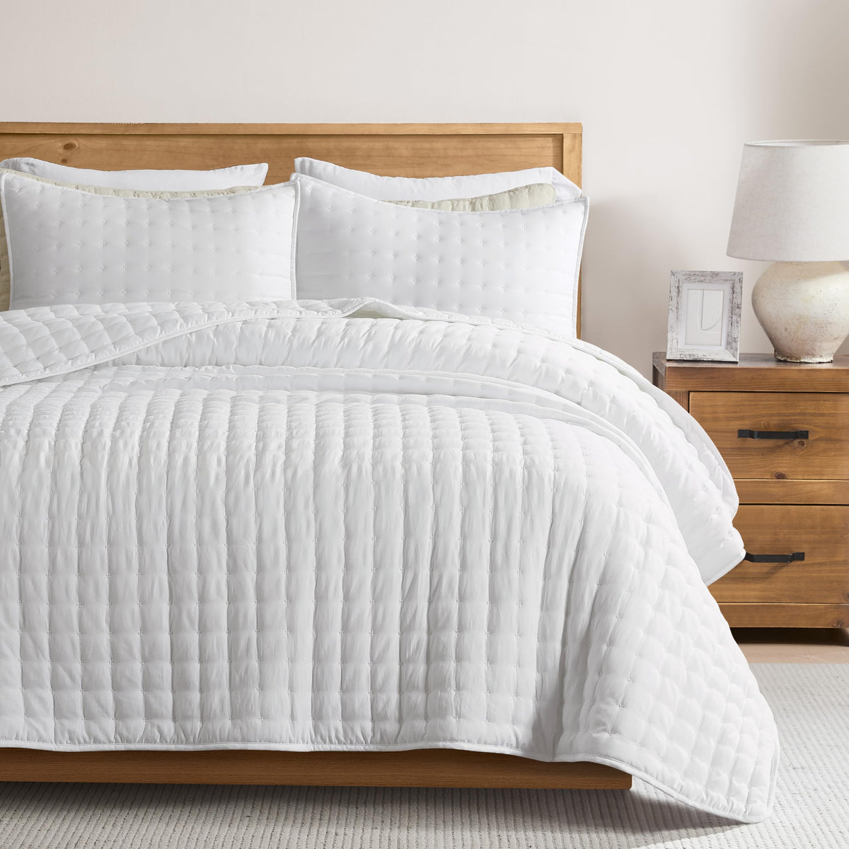 WDCOZY Cloud-Soft Lightweight Quilt Bedding Set