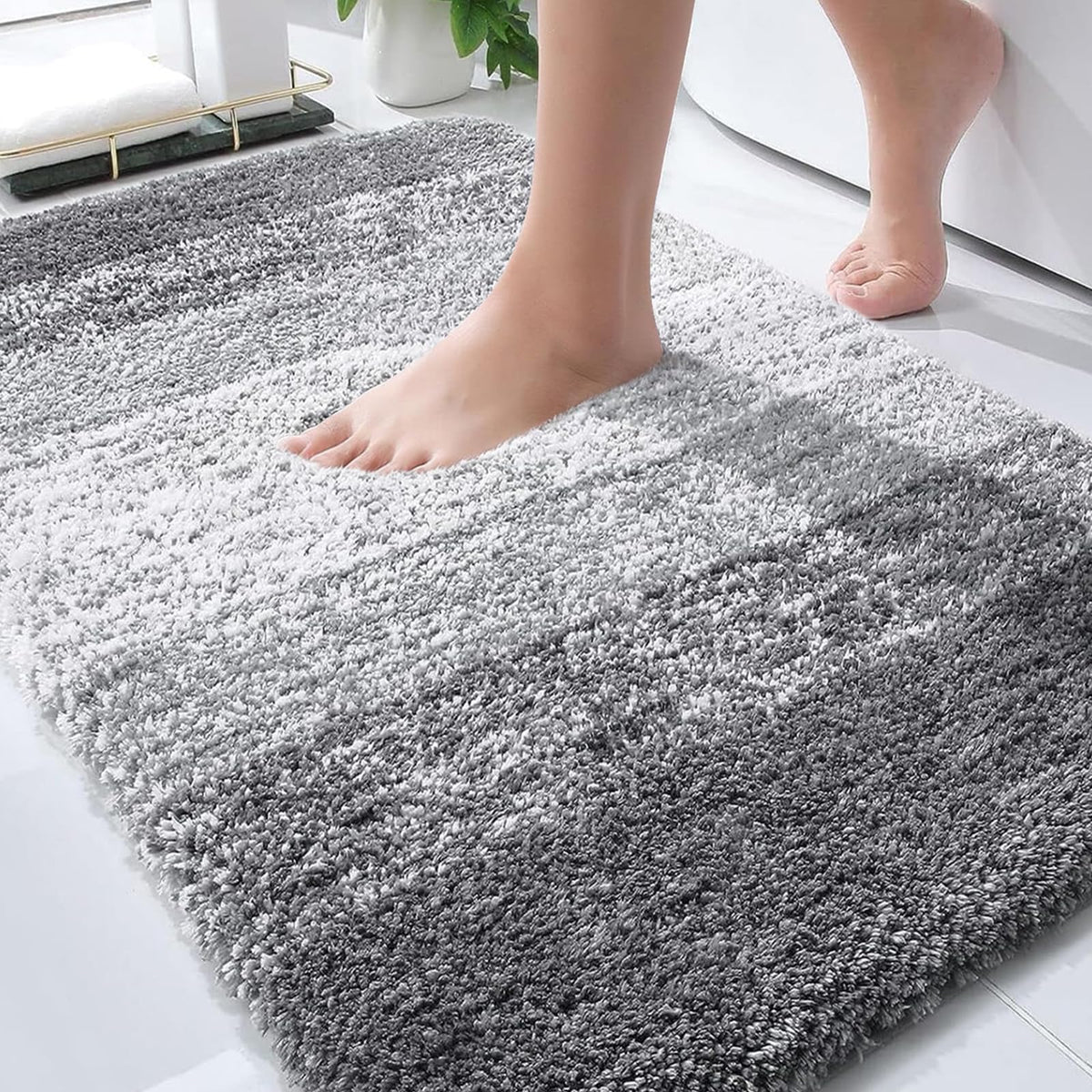 OLANLY Extra-Soft Absorbent Microfiber Bathroom Rug Mat