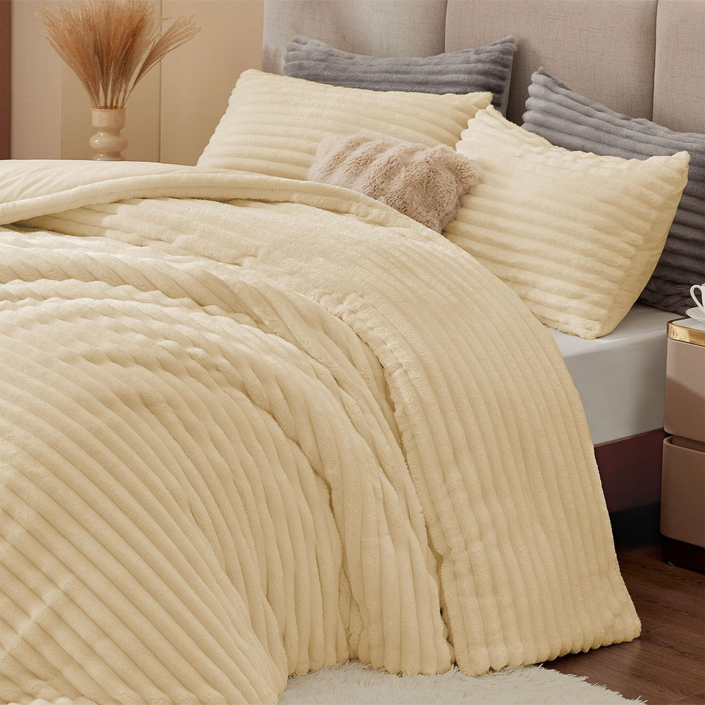 BEDELITE Fleece Comforter Set