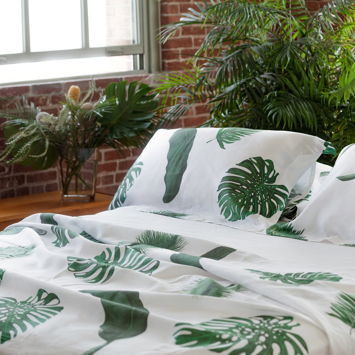Huddleson Linen Sheet Set Breathable French Flax Woven in Italy European Luxury Quality Sheets