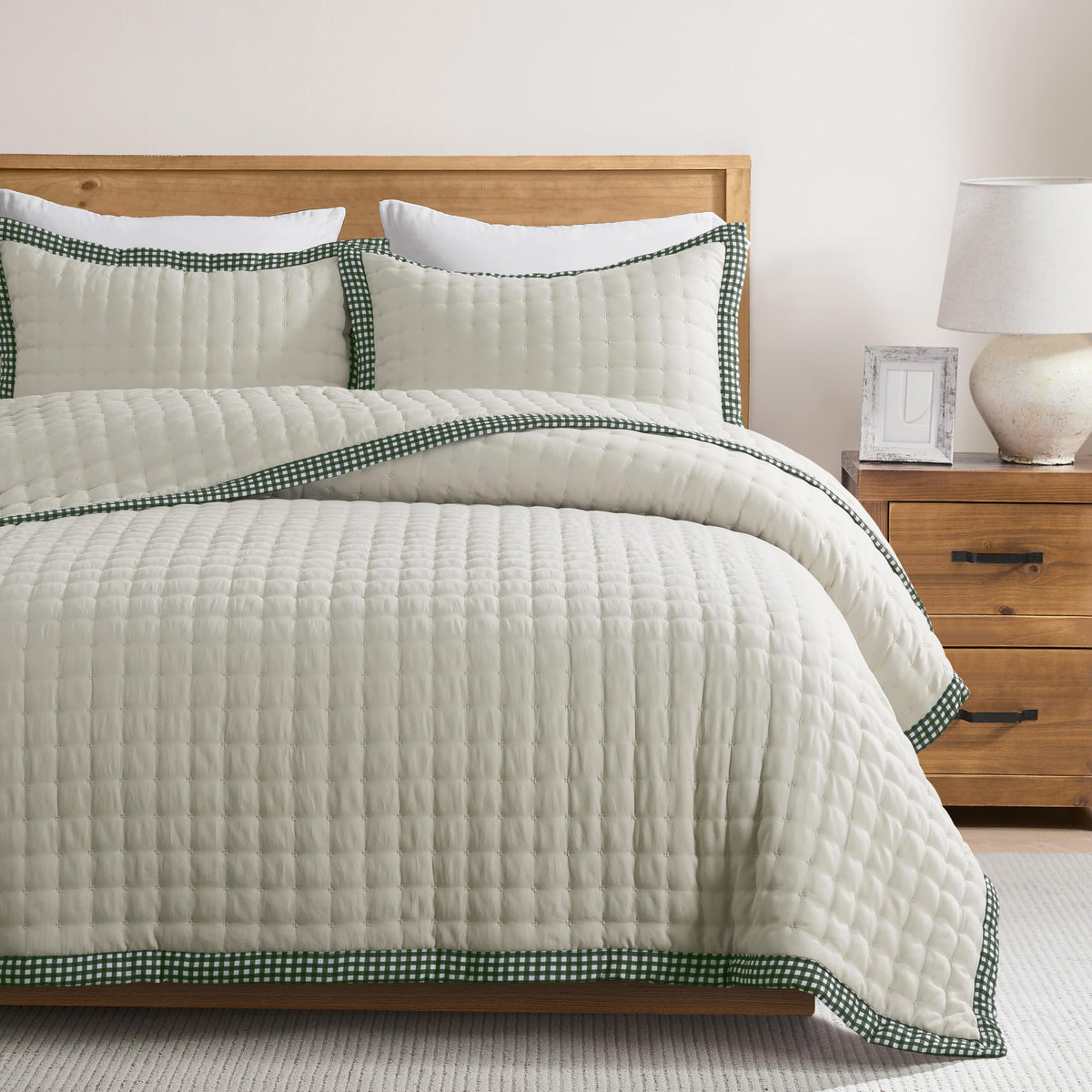 WDCOZY Cloud-Soft Lightweight Quilt Bedding Set