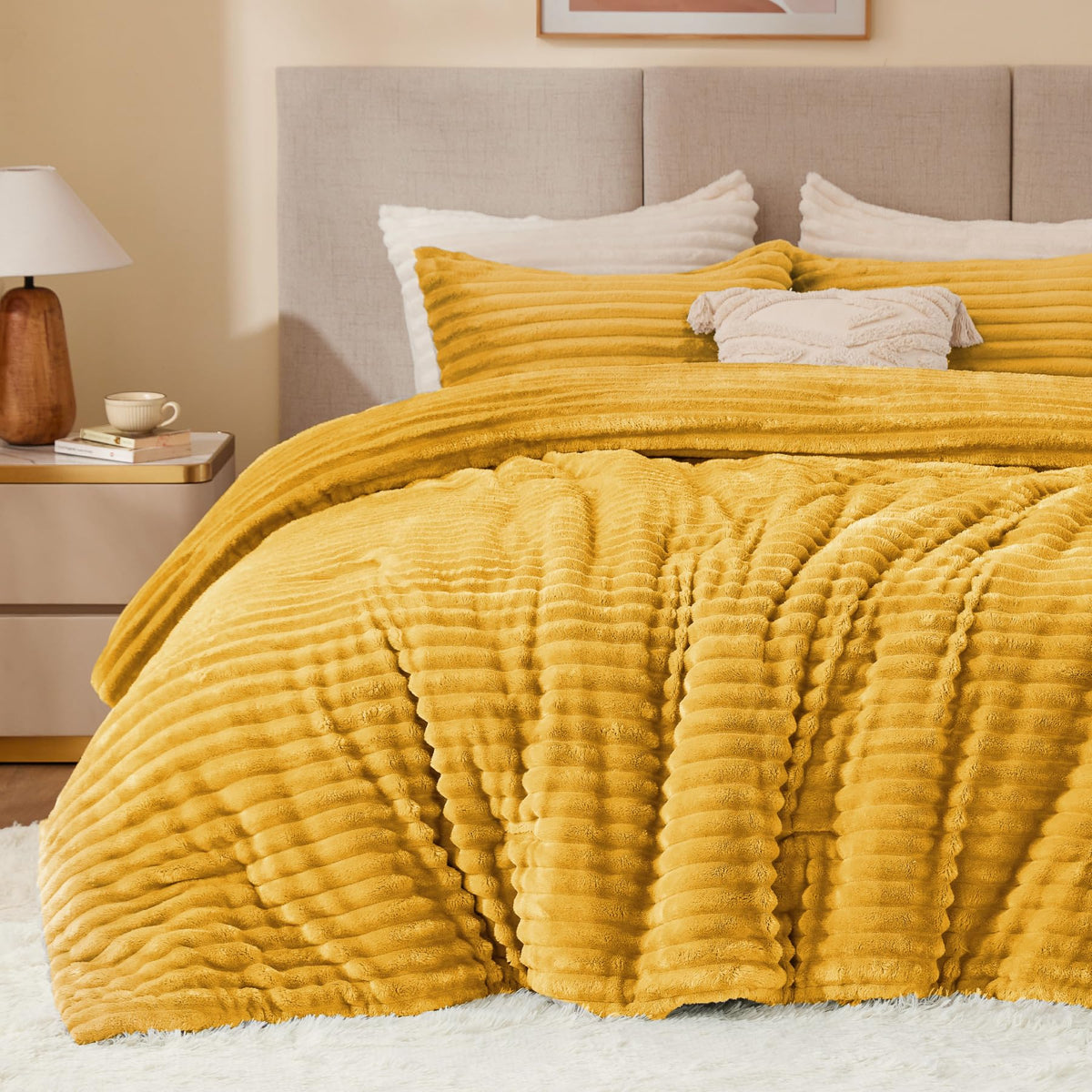 BEDELITE Fleece Comforter Set