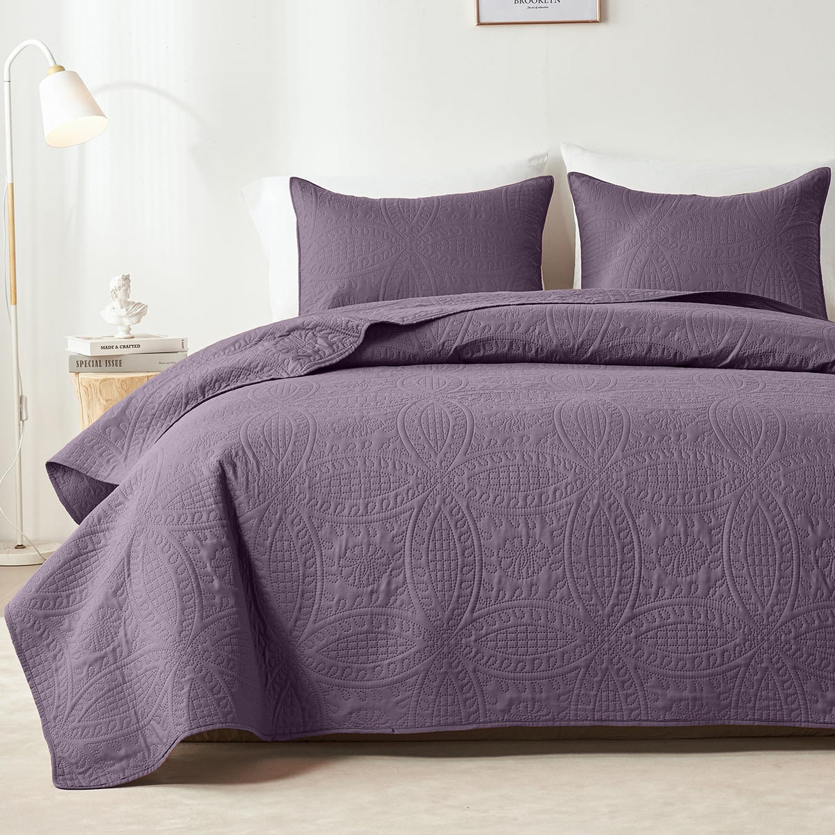 Akkialla Rose Floral Botanical All-Season Quilt Set