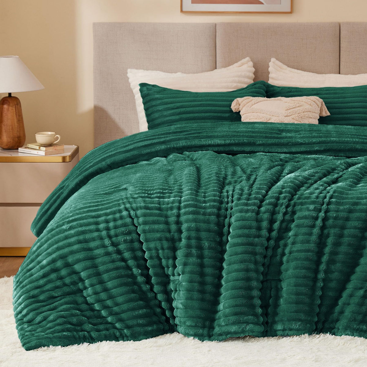 BEDELITE Fleece Comforter Set
