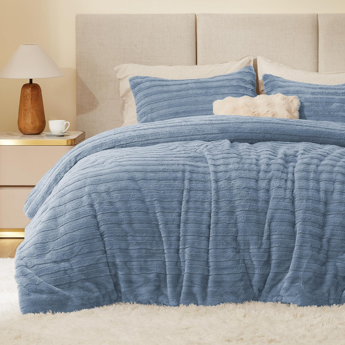 BEDELITE Fleece Comforter Set