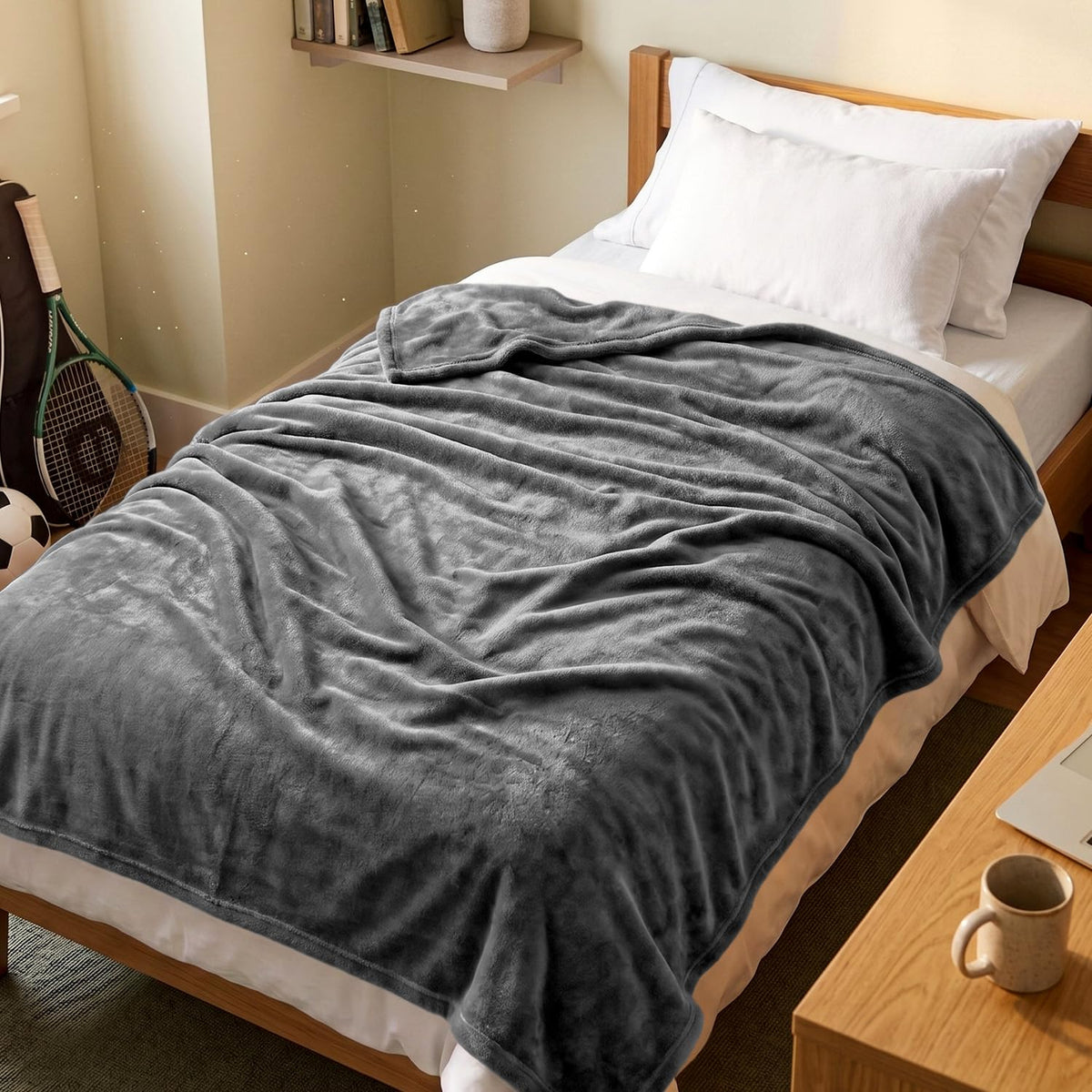 Utopia Bedding 300GSM Luxury Soft Microfiber Fleece Blanket