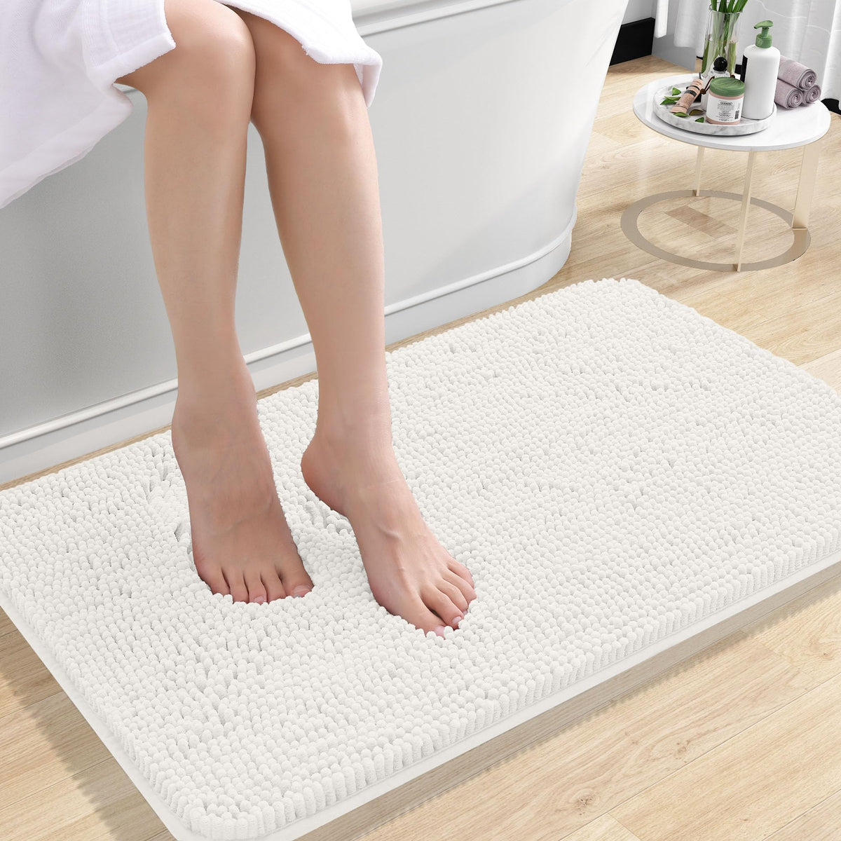 OLANLY Extra-Soft Absorbent Chenille Bathroom Rug Mat