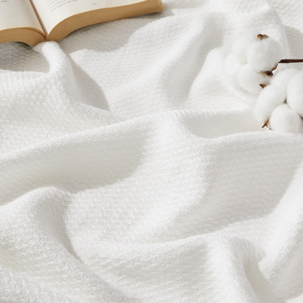 Bedsure 100% Cotton Blanket, Herringbone Weave