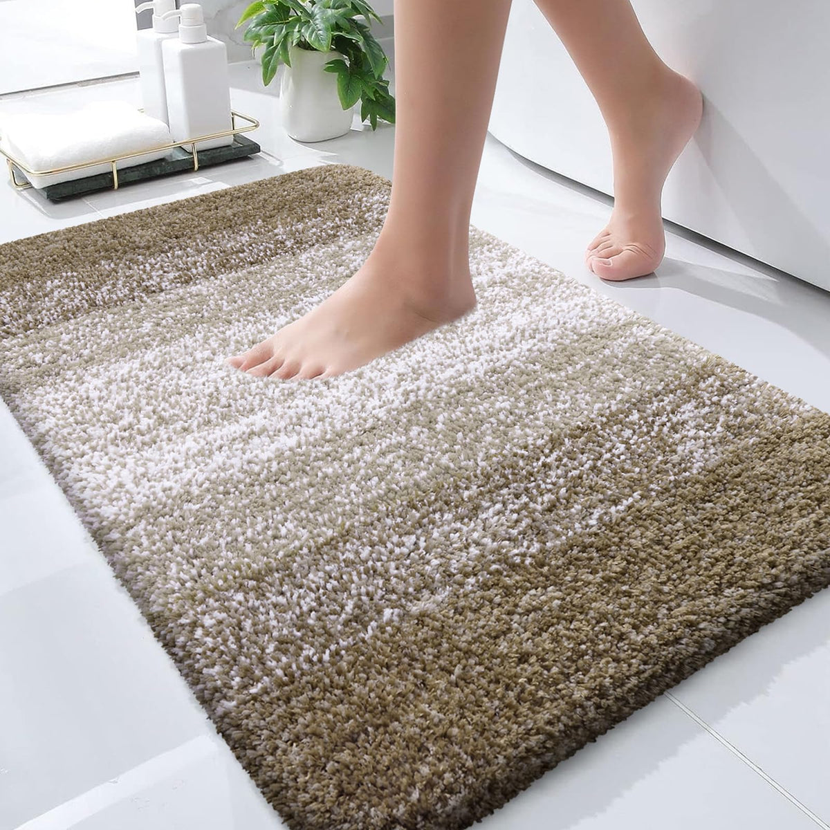 OLANLY Extra-Soft Absorbent Microfiber Bathroom Rug Mat