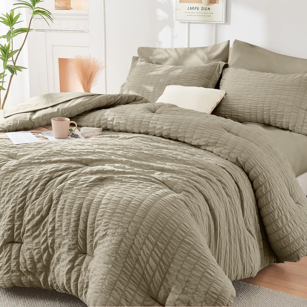 HYMOKEGE Comforter Set Seersucker 7 Pieces, All Season Luxury Bed in a Bag for Bedroom, Bedding Set with Comforters, Sheets, Pillowcases & Shams