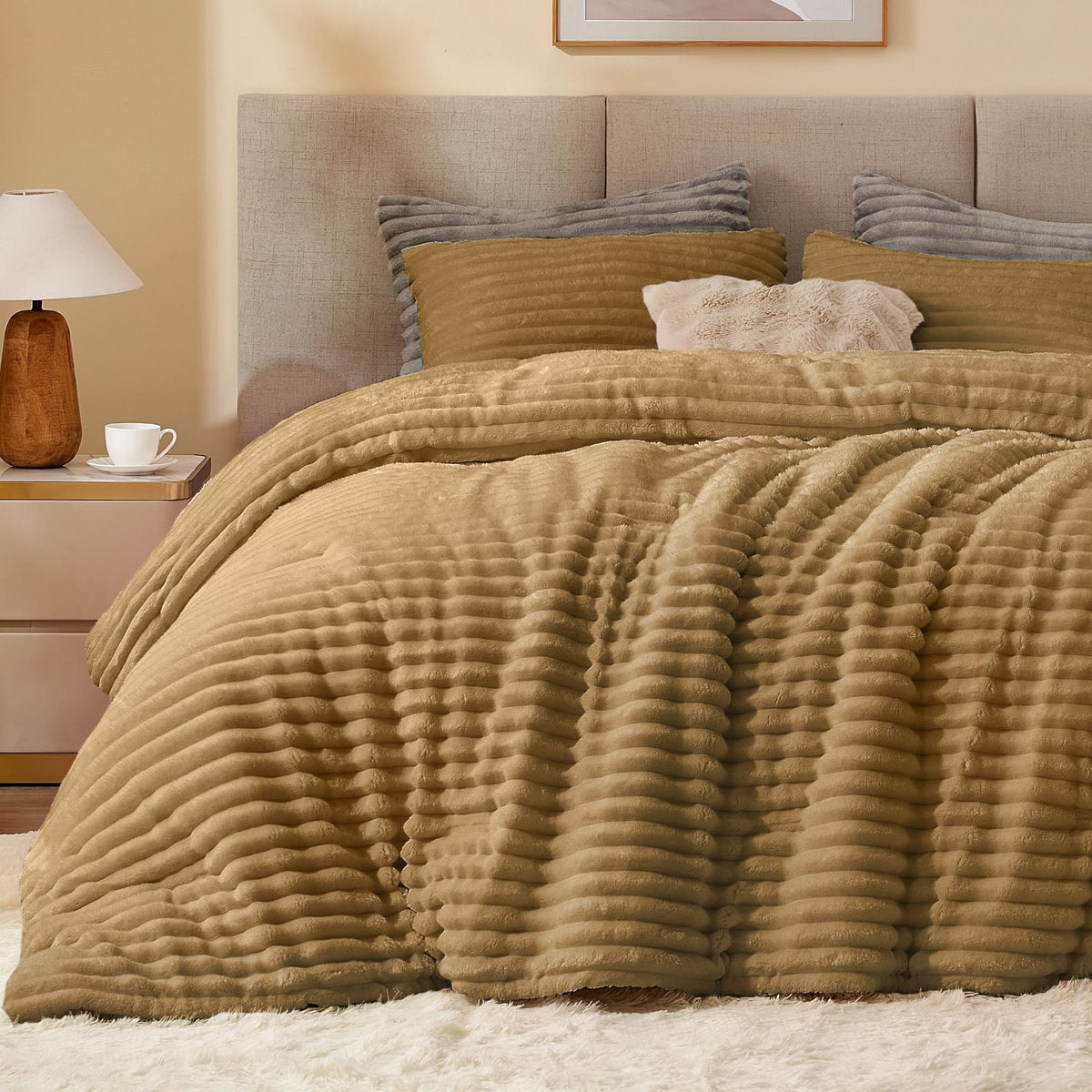 BEDELITE Fleece Comforter Set