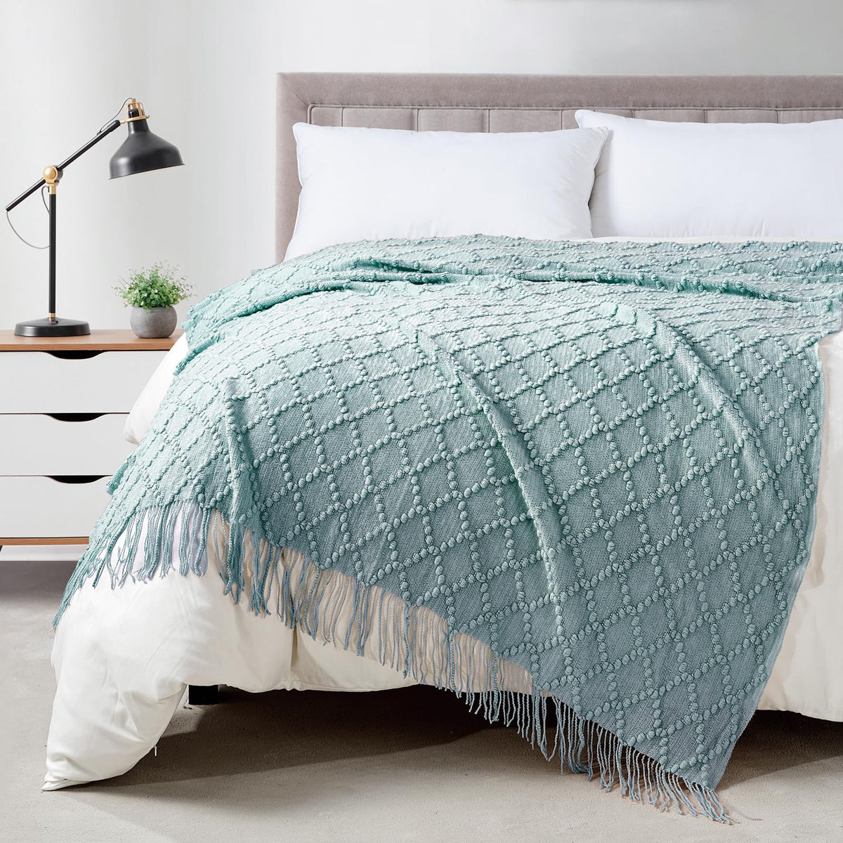 BOURINA Soft Textured Knitted Throw Blanket for Sofa