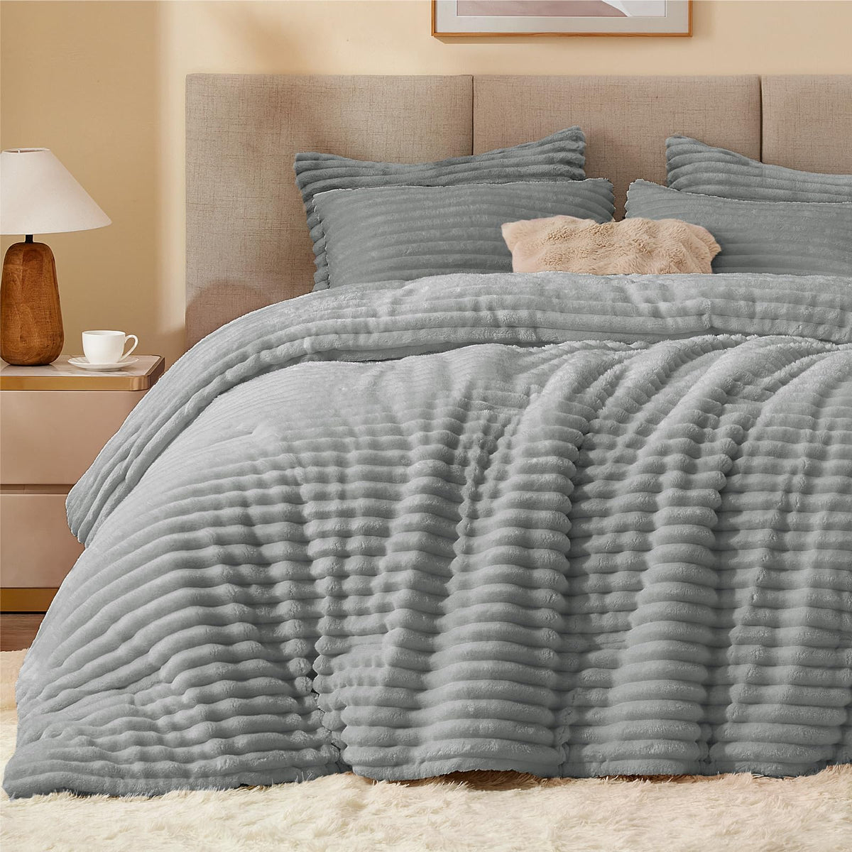 BEDELITE Fleece Comforter Set