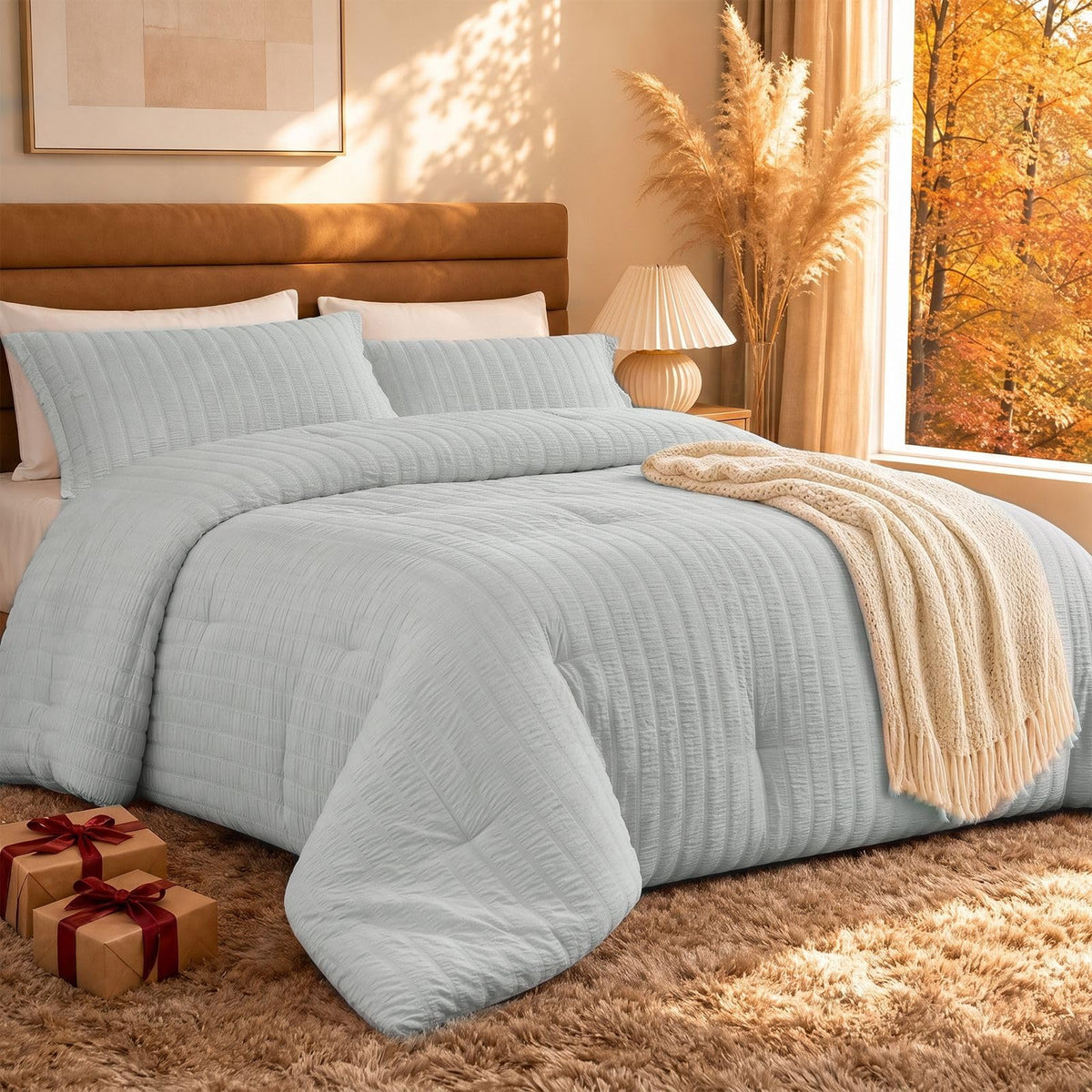 Quataly 3-Piece Seersucker Comforter Set with Pillowcases