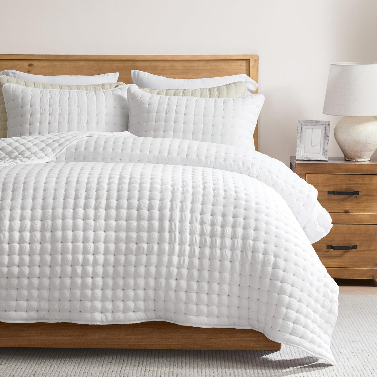 WDCOZY Cloud-Soft Lightweight Quilt Bedding Set