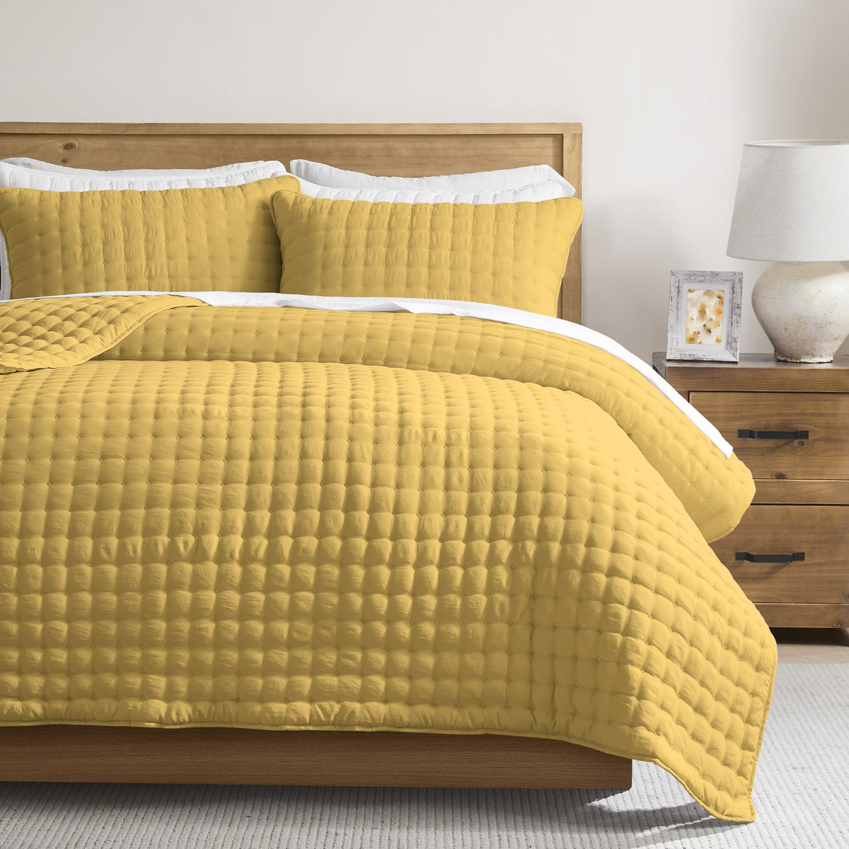 WDCOZY Cloud-Soft Lightweight Quilt Bedding Set