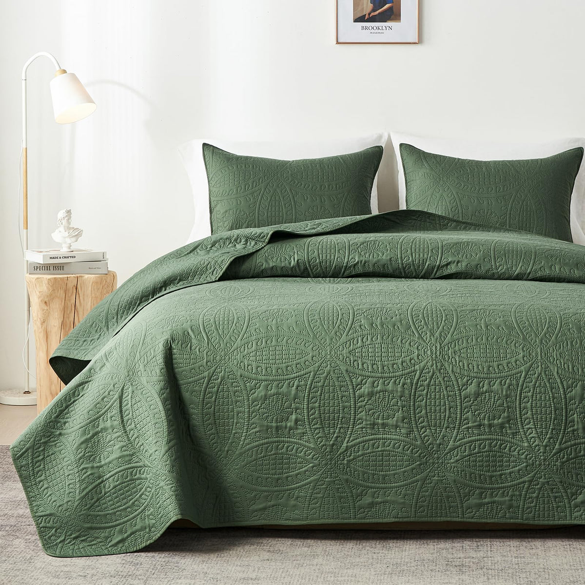 Akkialla Rose Floral Botanical All-Season Quilt Set