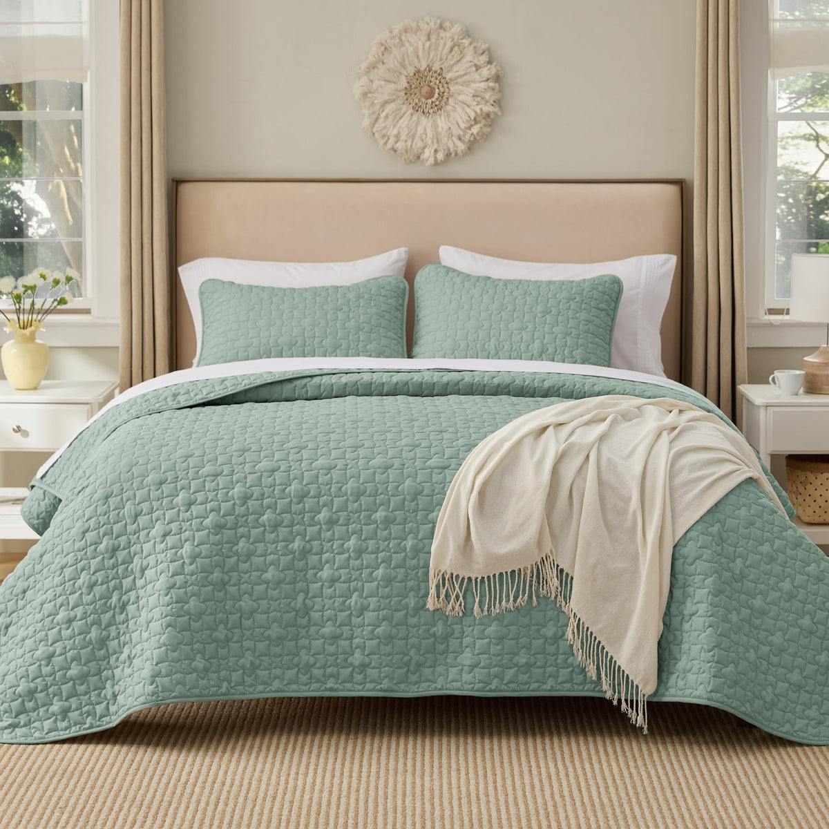 Bedsure Lightweight Basket-Weave Quilt Bedspread Set