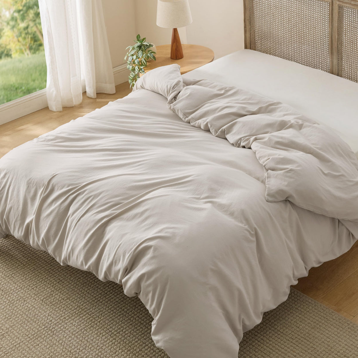 Bedsure Soft Prewashed Duvet Cover Set with Zipper Closure and Pillow Covers, Comforter Not Included