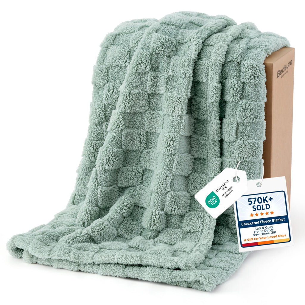 Bedsure GentleSoft Throw Blanket Checkered Fleece Blankets