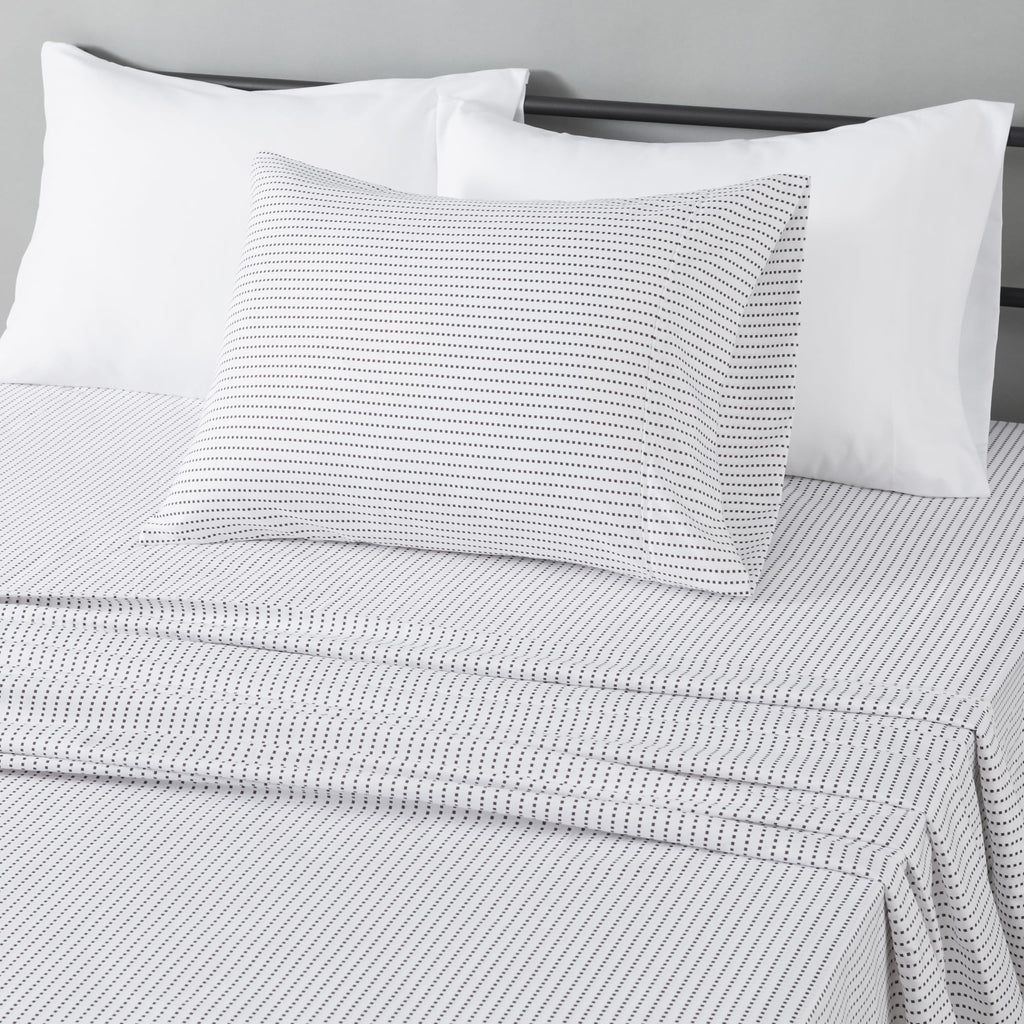 Amazon Basics Lightweight Super Soft Easy Care Microfiber 4-Piece Bed Sheet Set with 14-Inch Deep Pocket
