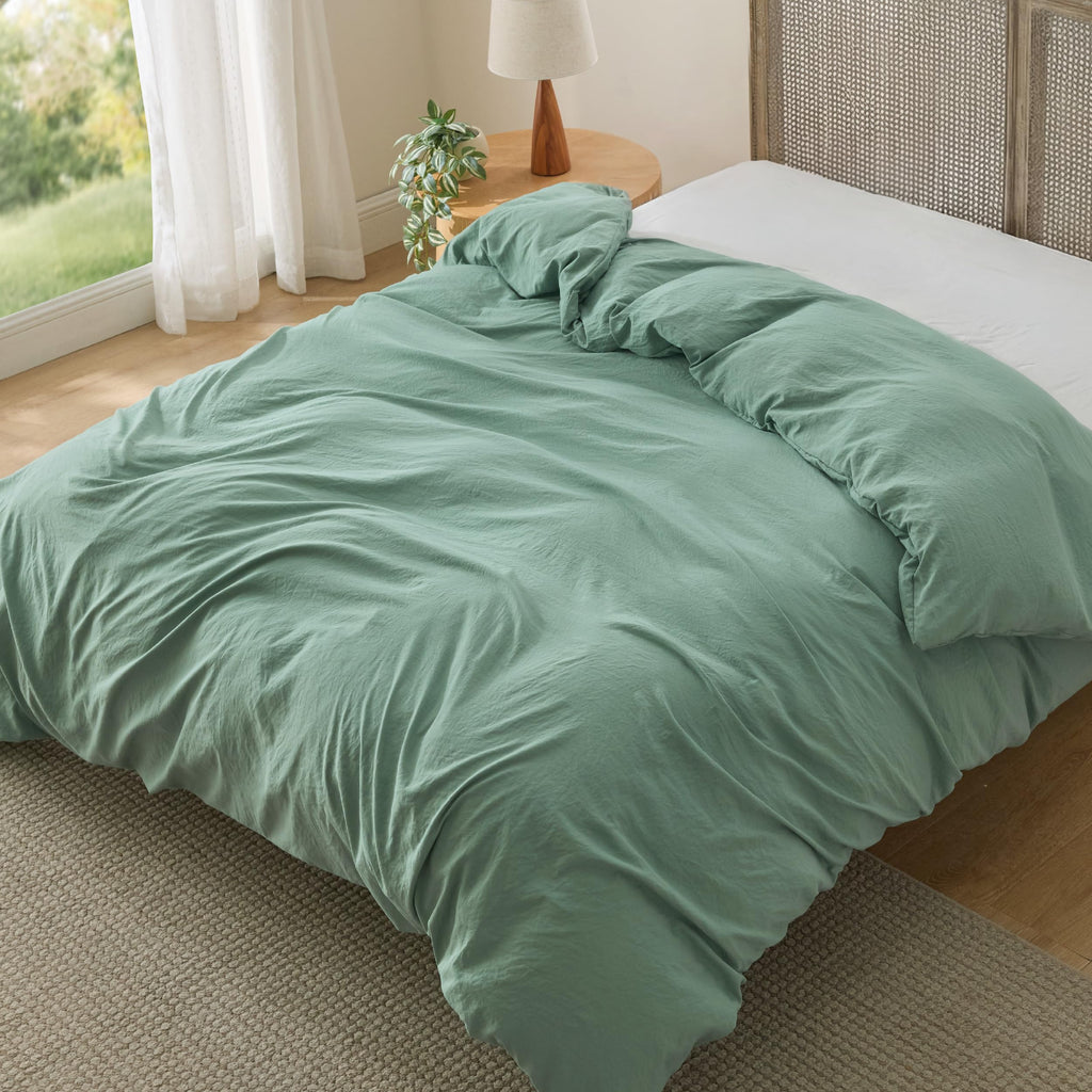 Bedsure Soft Prewashed Duvet Cover Set with Zipper Closure and Pillow Covers, Comforter Not Included