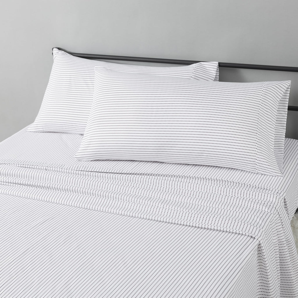 Amazon Basics Lightweight Super Soft Easy Care Microfiber 4-Piece Bed Sheet Set with 14-Inch Deep Pocket